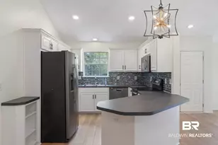 5007 Shoshone Dr, Pensacola, FL 32507 - Photo 15