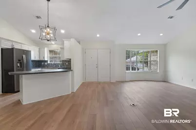 5007 Shoshone Drive, Pensacola, FL 32507 - Photo 5