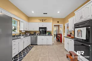2102 Victoria Dr, Daphne, AL 36526 - Photo 17