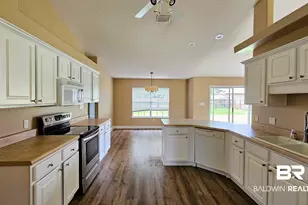 1047 Destin Ave, Foley, AL 36535 - Photo 11