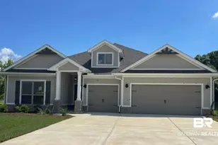 529 Huller Ave, Fairhope, AL 36532 - Photo 1