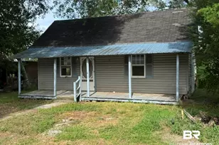 306 NE 1st St, Summerdale, AL 36580 - Photo 3