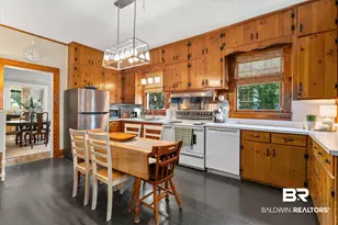 18 Le Moyne Pl, Mobile, AL 36604 - Photo 9