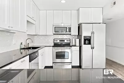 710 S Mobile Street #APT 33, Fairhope, AL 36532 - Photo 85