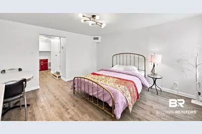 710 S Mobile Street #APT 33, Fairhope, AL 36532 - Photo 99