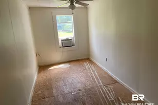 5420 Rockaway Creek Rd, McDavid, FL 32568 - Photo 5