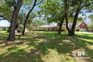 9182 Bayview Dr, Lillian, AL 36549 - Photo 3