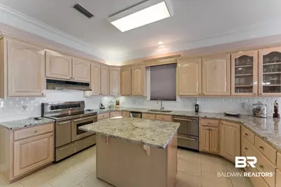 2186 W Beach Boulevard, Gulf Shores, AL 36542 - Photo 13
