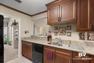 1812 Spring Brook Ct, Mobile, AL 36609 - Photo 11