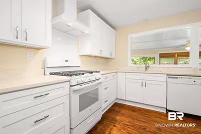 4904 Mercedes Road, Mobile, AL 36618 - Photo 15