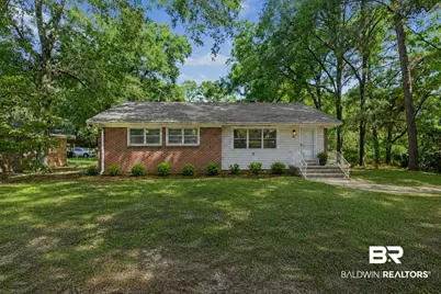 4904 Mercedes Road, Mobile, AL 36618 - Photo 1