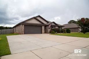 723 Whittington Ave, Fairhope, AL 36532 - Photo 3