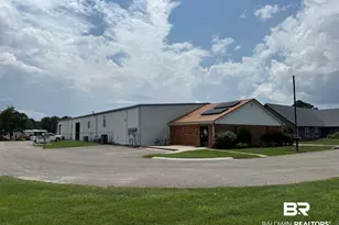 10554 Co Rd 64, Daphne, AL 36526 - Photo 1