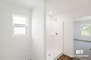 21750 Sutherland Cir, Fairhope, AL 36532 - Photo 9