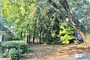 888 Randall Ave, Daphne, AL 36526 - Photo 1