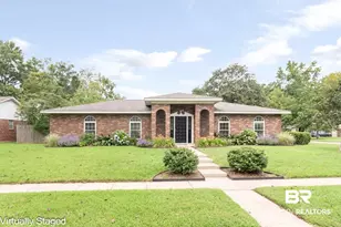 2300 E Christopher Dr E, Mobile, AL 36609 - Photo 1