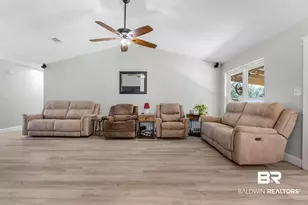 19670 Sandstone Ln, Robertsdale, AL 36567 - Photo 13