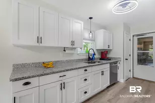 19670 Sandstone Ln, Robertsdale, AL 36567 - Photo 7