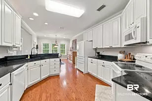305 Bristol Way, Foley, AL 36535 - Photo 9