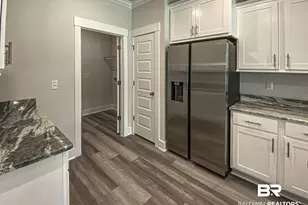 10078 Lakeview Dr, Foley, AL 36535 - Photo 9