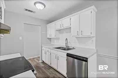 9711 Royal Woods Drive, Mobile, AL 36608 - Photo 5