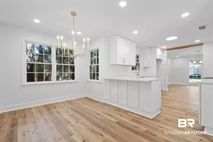 1908 Bent Tree Ct, Mobile, AL 36609 - Photo 9