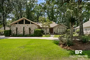 499 Ridgewood Dr, Daphne, AL 36526 - Photo 1