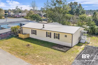 102 S Wren Lane, Robertsdale, AL 36567 - Photo 7