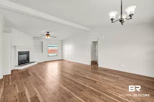 102 S Wren Ln, Robertsdale, AL 36567 - Photo 21