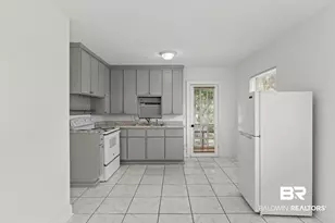 427 Vancouver St, Pensacola, FL 32507 - Photo 71