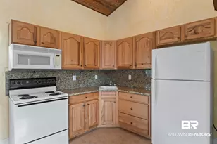 427 Vancouver St, Pensacola, FL 32507 - Photo 63