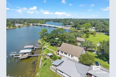 427 Vancouver St, Pensacola, FL 32507 - Photo 97