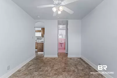 427 Vancouver St, Pensacola, FL 32507 - Photo 81