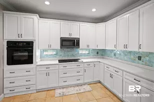 127 Lagoon Dr, Gulf Shores, AL 36542 - Photo 3