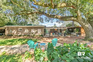 108 Hospital Dr, Fairhope, AL 36532 - Photo 39