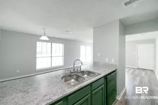 513 W Rose Ave, Foley, AL 36535 - Photo 15