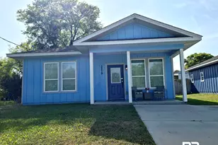 5219 Yellow Bluff Rd, Pensacola, FL 32507 - Photo 1