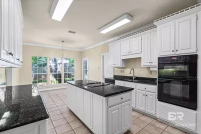 1116 Sutton Court, Mobile, AL 36609 - Photo 7
