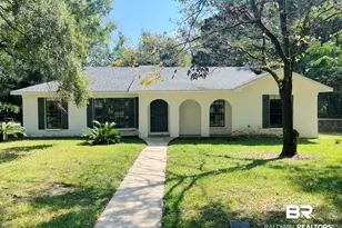 510 Pine St, Daphne, AL 36526 - Photo 1