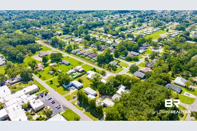 1734 N Pine Street, Foley, AL 36535 - Photo 11