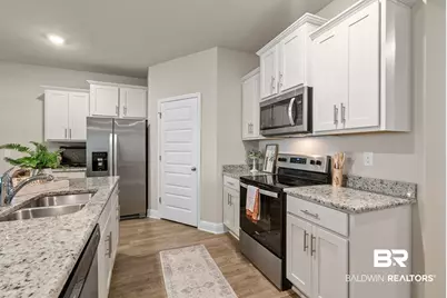 22880 Lieutenant Avenue, Foley, AL 36535 - Photo 7