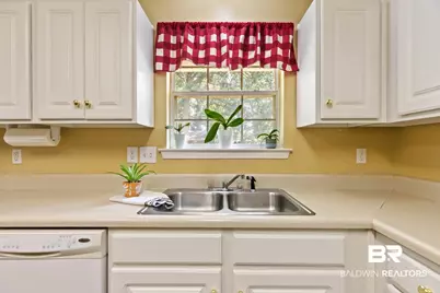 106 Oak Hollow Circle, Foley, AL 36535 - Photo 17