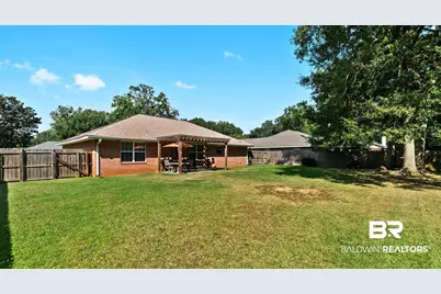 106 Oak Hollow Circle, Foley, AL 36535 - Photo 3