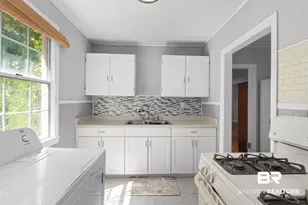 5105 E Village Circle, Mobile, AL 36608 - Photo 7