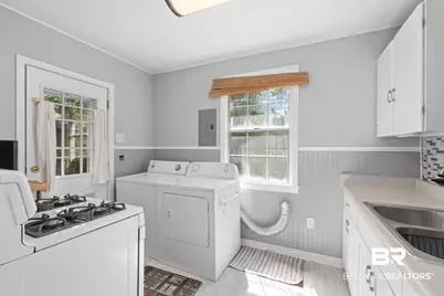 5105 E Village Circle, Mobile, AL 36608 - Photo 5