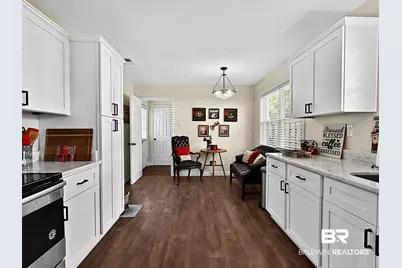 2816 Gaslight Lane S, Mobile, AL 36695 - Photo 13