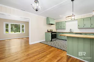 2566 Riverside Dr, Mobile, AL 36605 - Photo 17
