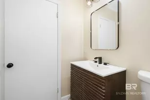 2566 Riverside Dr, Mobile, AL 36605 - Photo 23