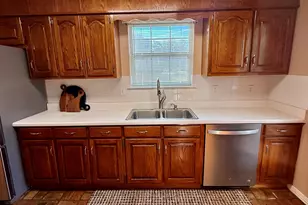7045 Remington Park Ct, Mobile, AL 36618 - Photo 9