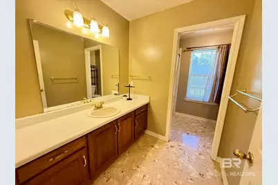 7045 Remington Park Court, Mobile, AL 36618 - Photo 17